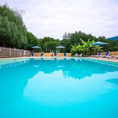 4 Etoiles - Piscine - Ccbfiaf * Tamniès