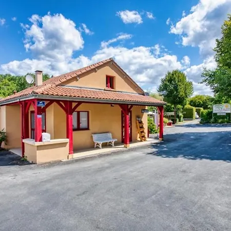 4 Etoiles - Piscine - Ccbfiaf *